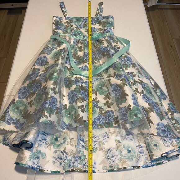 Girls Floral Sleeveless High-Low Dress With Tulle Overlay & Flower Accent 14 - Picture 10 of 14